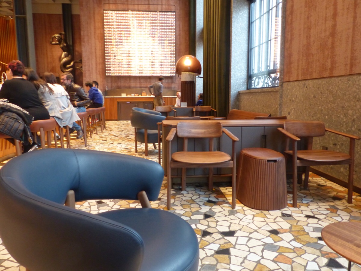 Starbucks Milan
